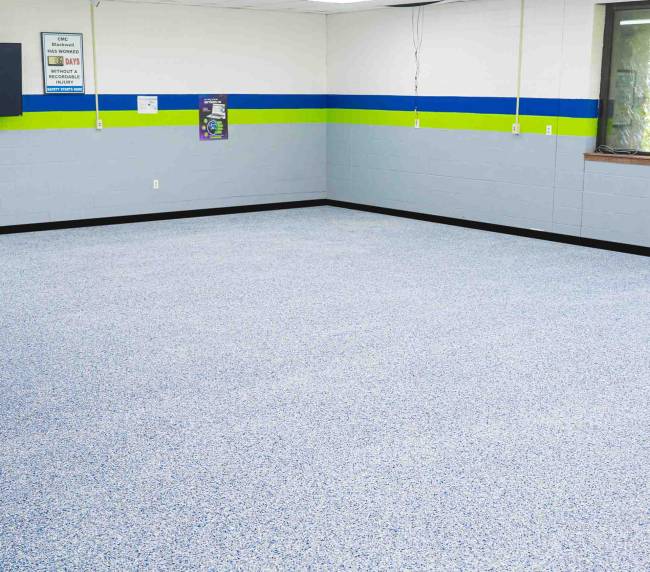 LuxCrete Epoxy & Polishing - Wichita's #1 Expoxy Flooring Experts - Portfolio - Full-Flake Epoxy Flooring System - Industrial - 001