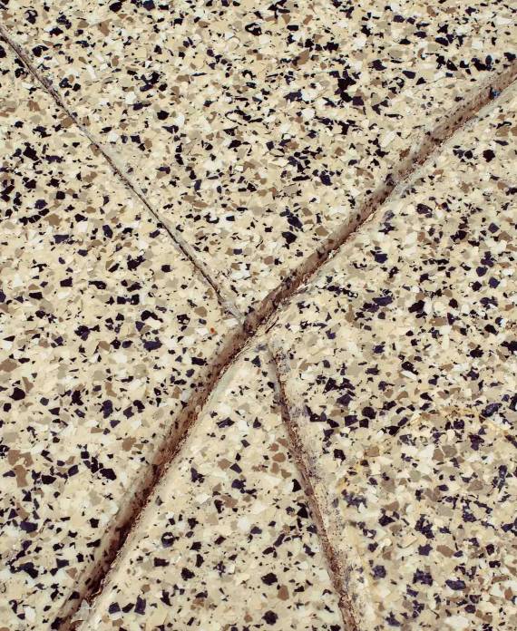 LuxCrete Epoxy & Polishing - Wichita's #1 Epoxy Flooring Experts - Portfolio - Full-Flake Epoxy Flooring System - Residential - 001